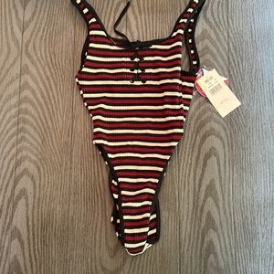 Vintage swim-  Tango Rose-NWT 🌴🌴🌴